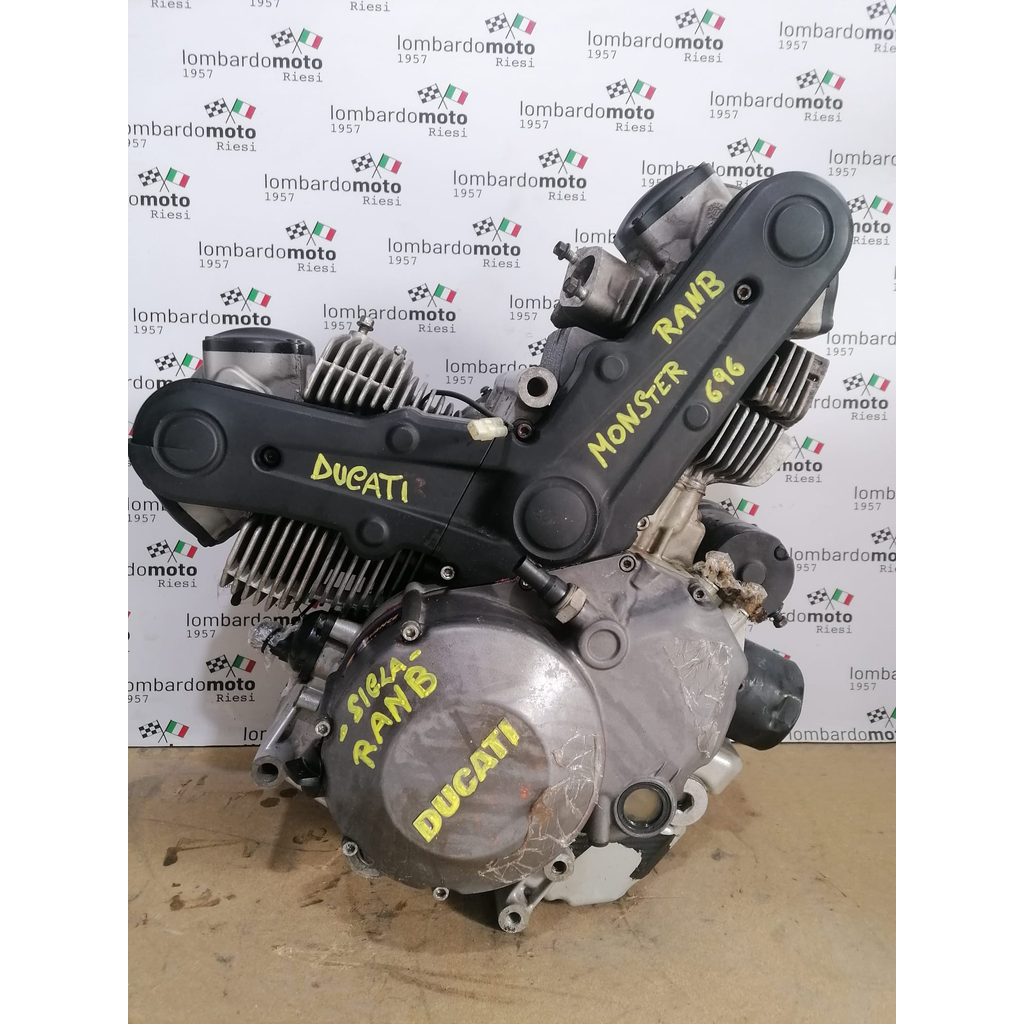 Moto store ducati 696